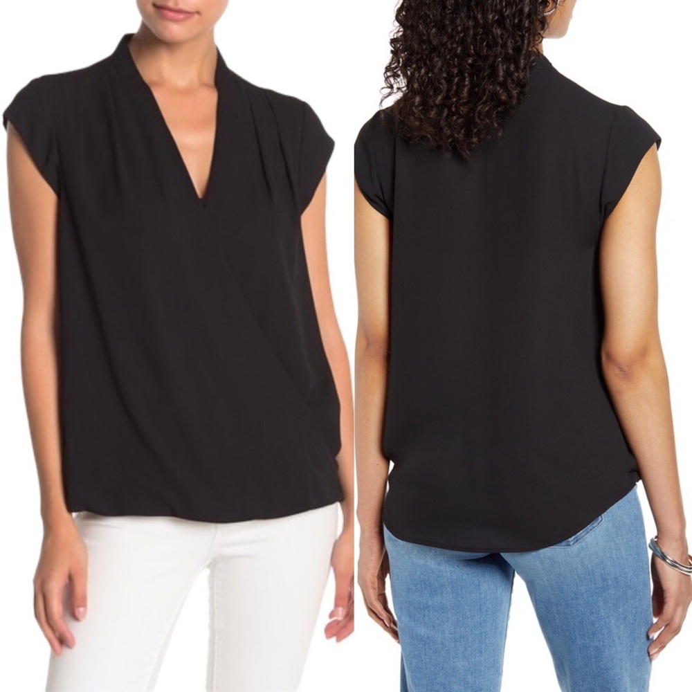 HALOGEN Nordstrom Black Surplice Cap Sleeve V-Neck Blouse Workwear XS